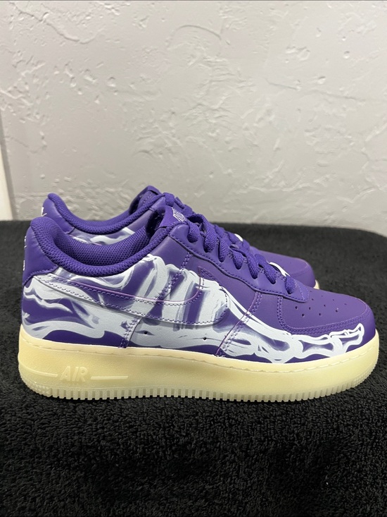? NIKE Air Force 1 \'07 Low QS PURPLE SKELETON Shoes Mens 7 - RARE - Glow in Dark main image 10